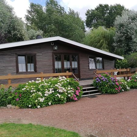 Chalet De Vacances Guisy Eksteriør billede